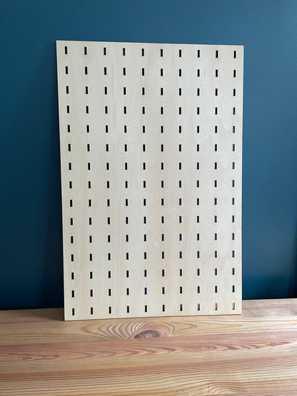 Pegboard - Panneau perforé à poser