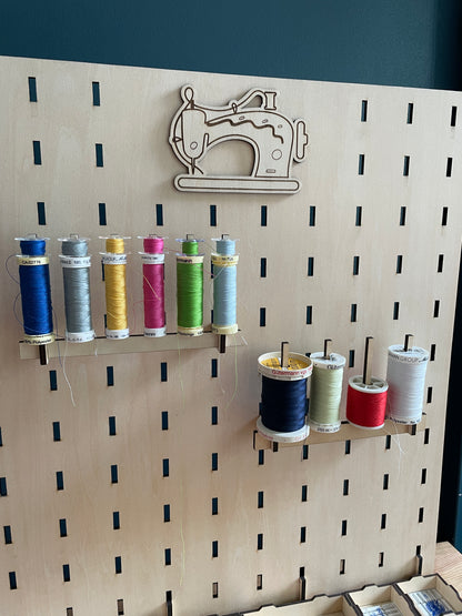 Support de bobines – Pegboard Dilubox – Spécial couture